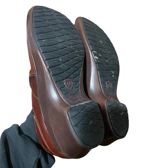 ARIAT 100% Leather Del Mar Slip On Clogs w/Horse Bit Detail - Picture 9 of 9